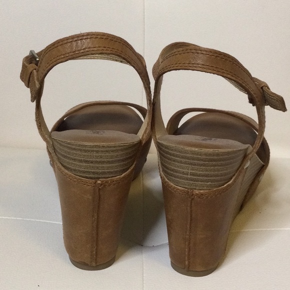 🌹HP🌹🆕NWOT Lucky Brand Masrhha Leather Upper,10M - Picture 10 of 13